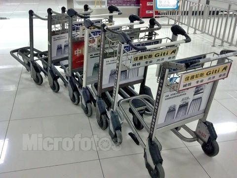 Китай Литр 520x225x150mm вагонетки 30 багажа авиапорта тормоза светлой обязанности автоматический завод